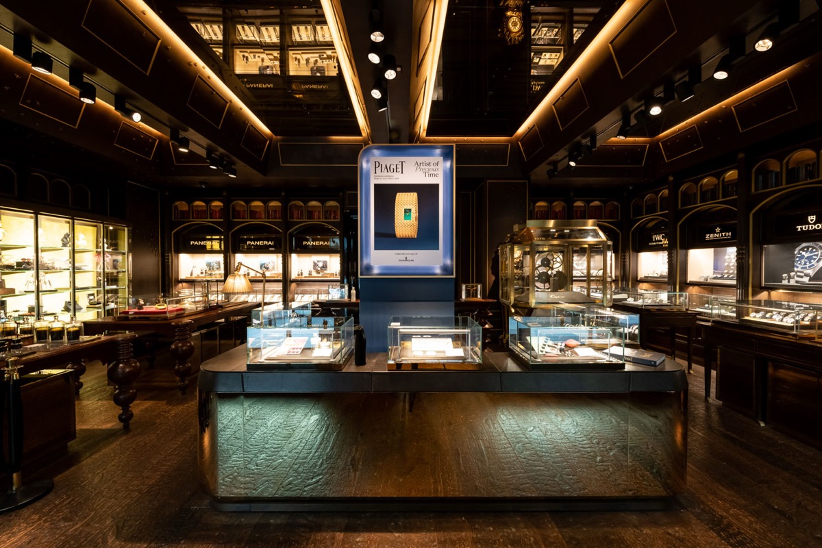 2026新加坡买表完全攻略：The Hour Glass、退税流程及跨市场比价指南